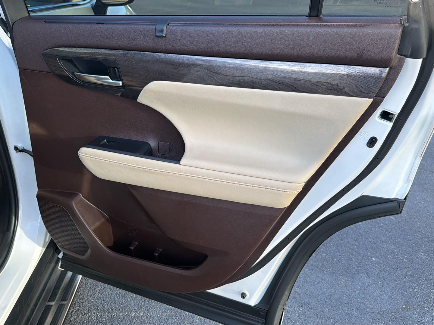 Used 2022 Toyota Highlander SUV