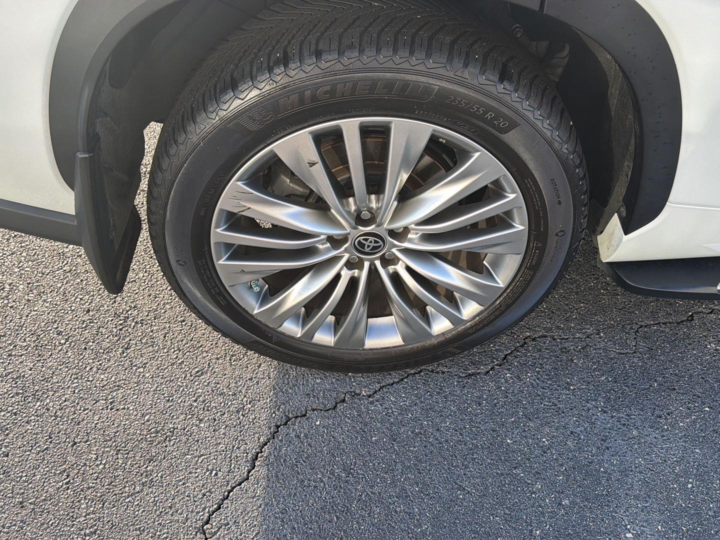Used 2022 Toyota Highlander SUV