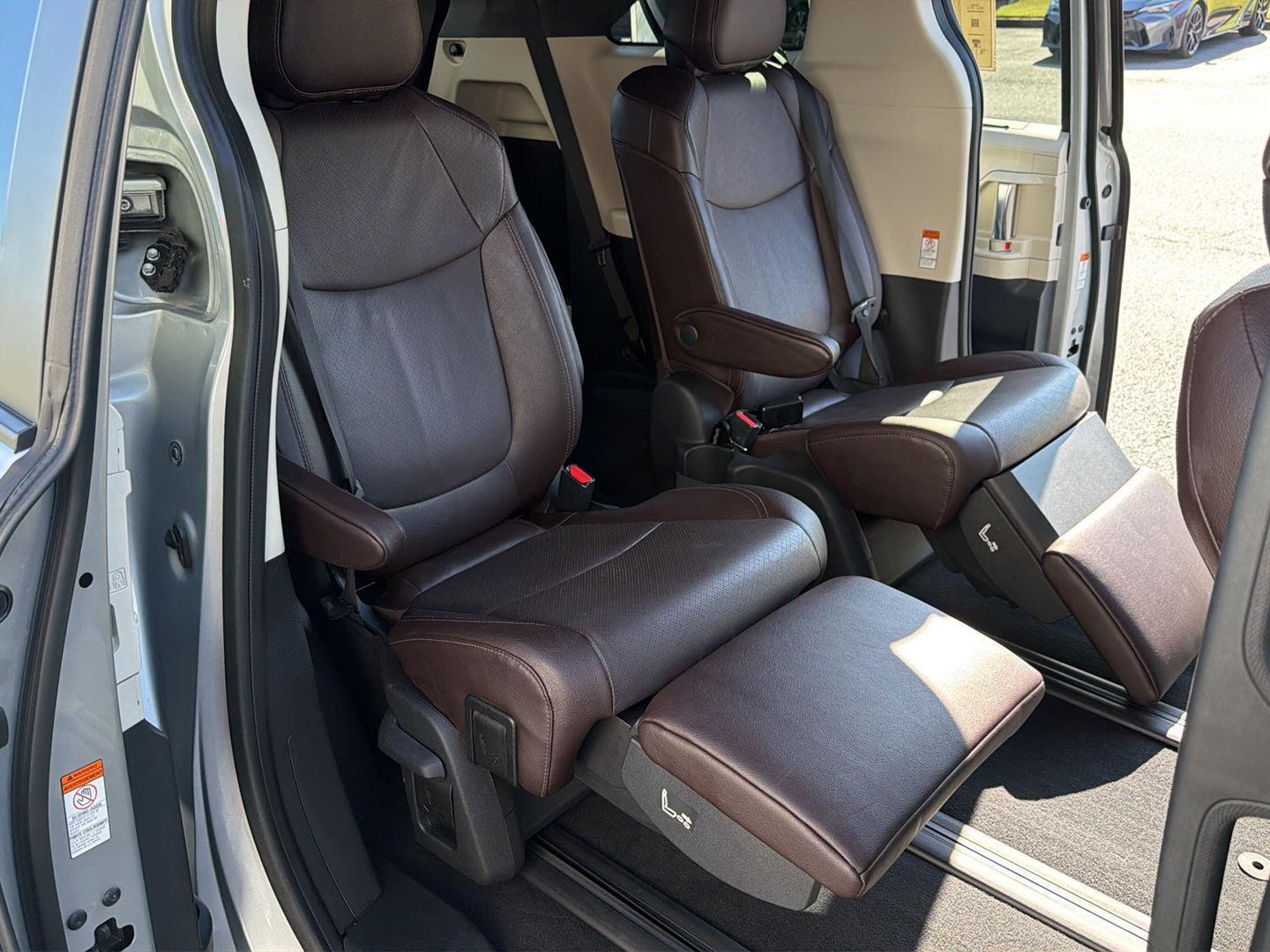 Used 2022 Toyota Sienna Van