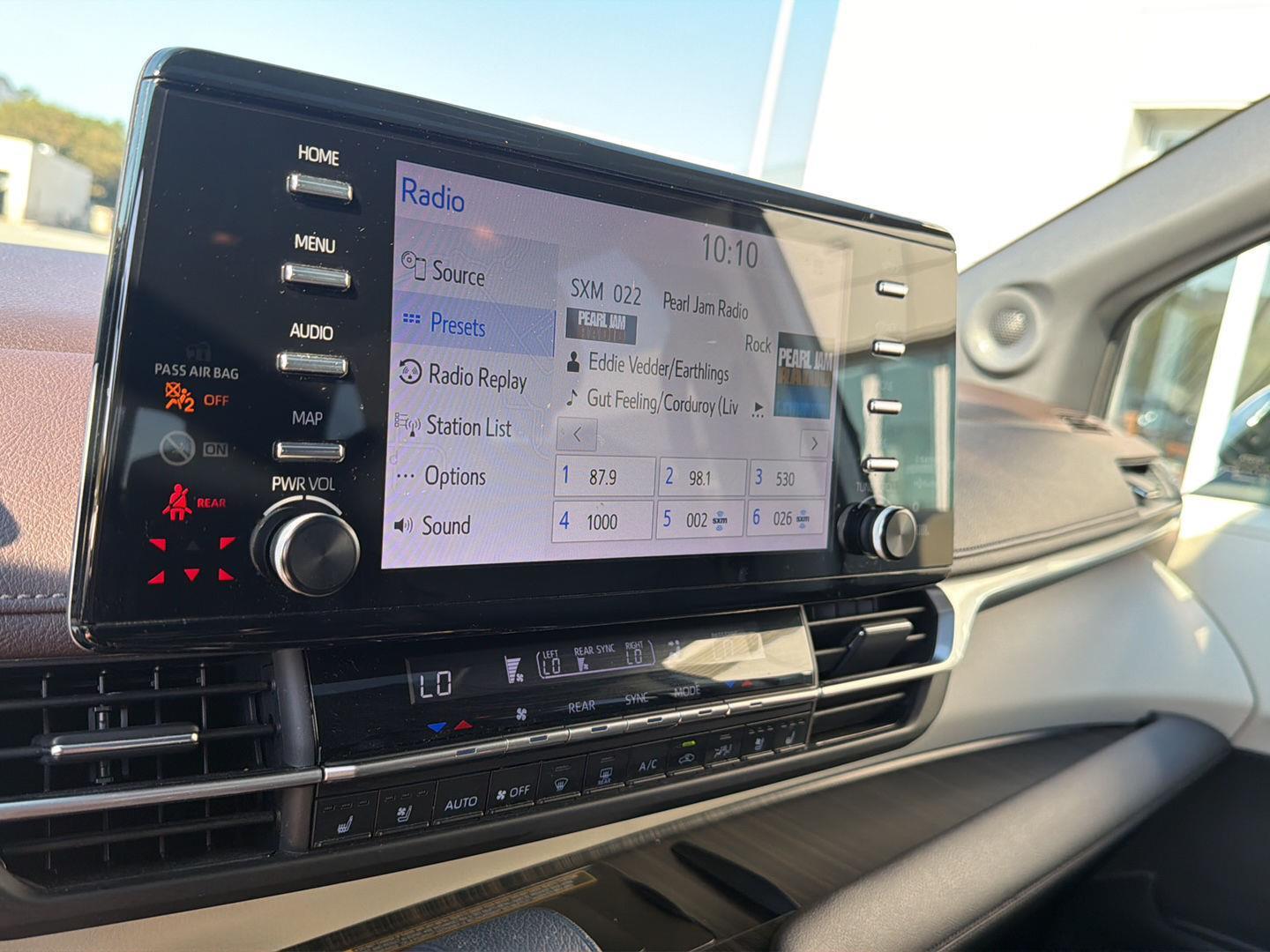 Used 2022 Toyota Sienna Van