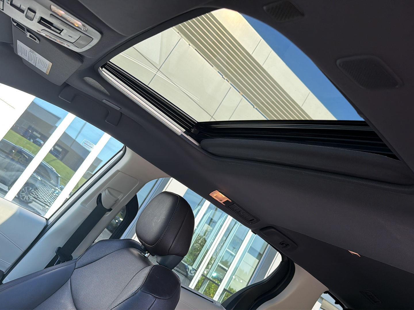 Used 2022 Toyota Sienna Van