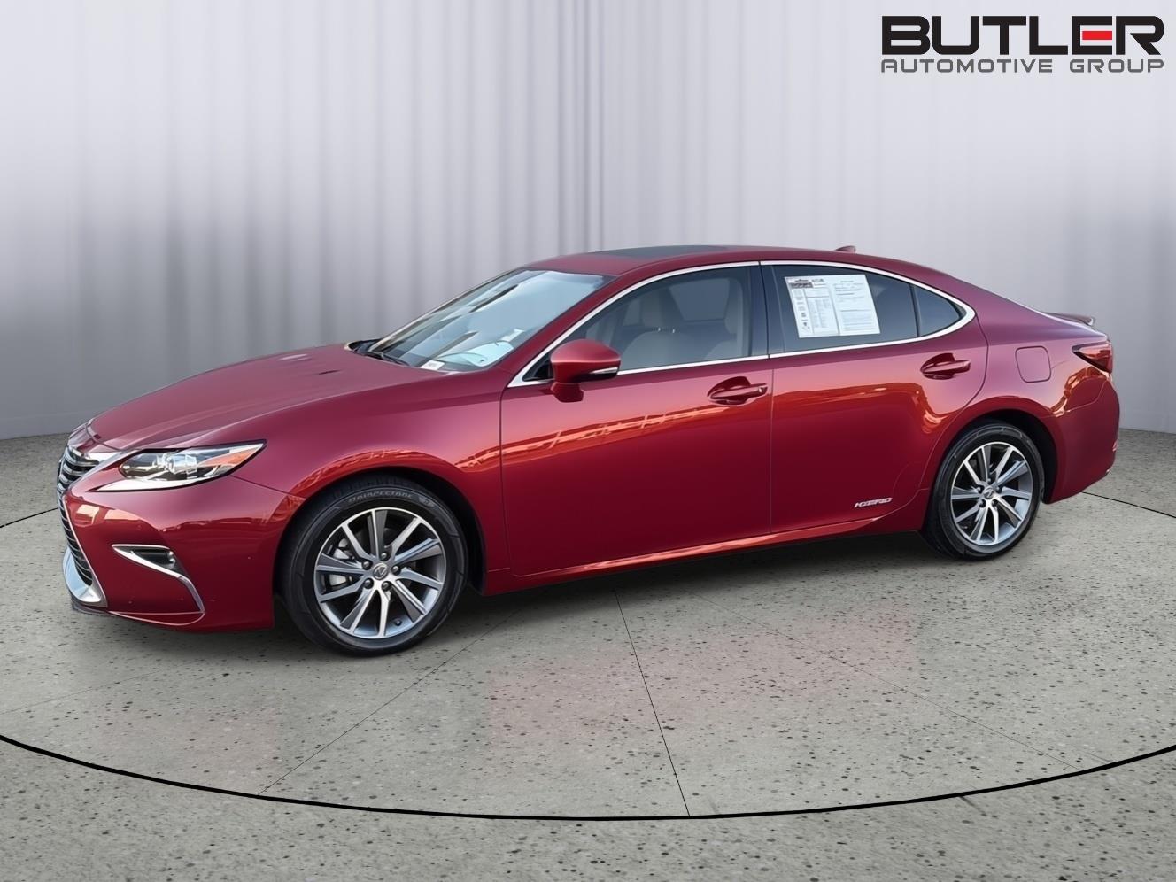 Used 2018 Lexus ES Sedan
