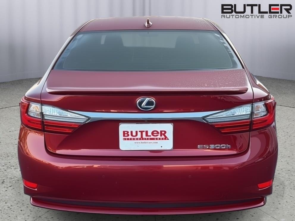 Used 2018 Lexus ES Sedan