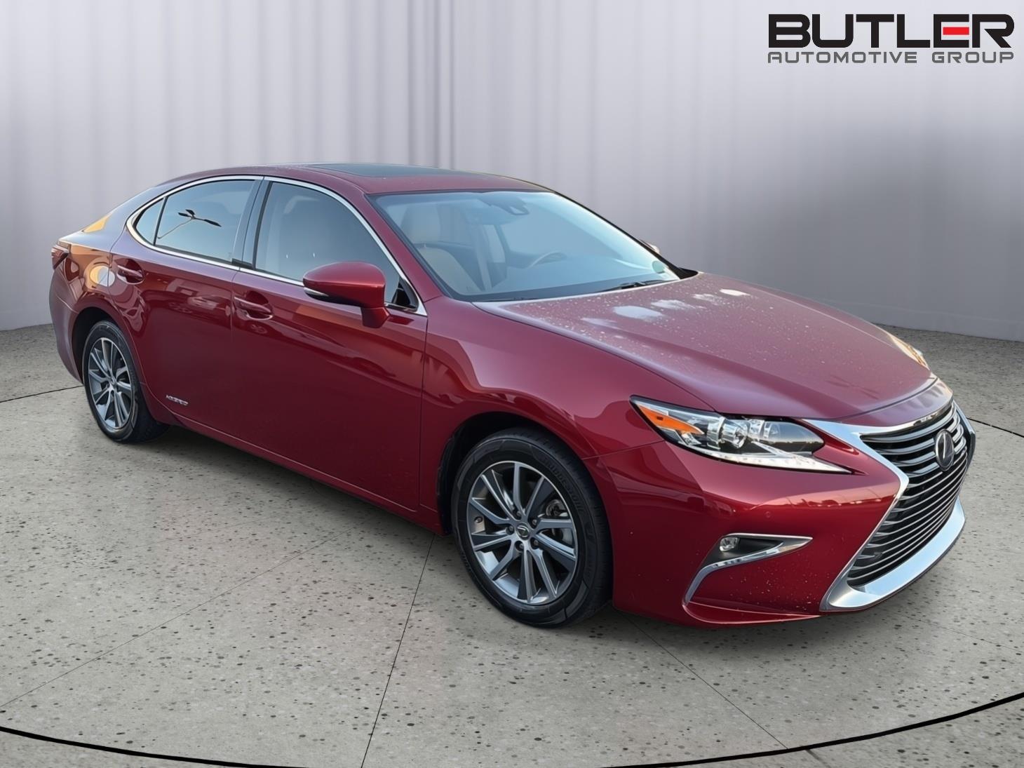 Used 2018 Lexus ES Sedan