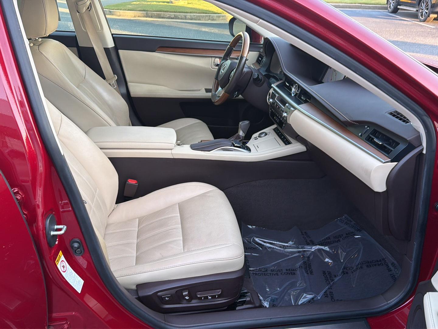 Used 2018 Lexus ES Sedan