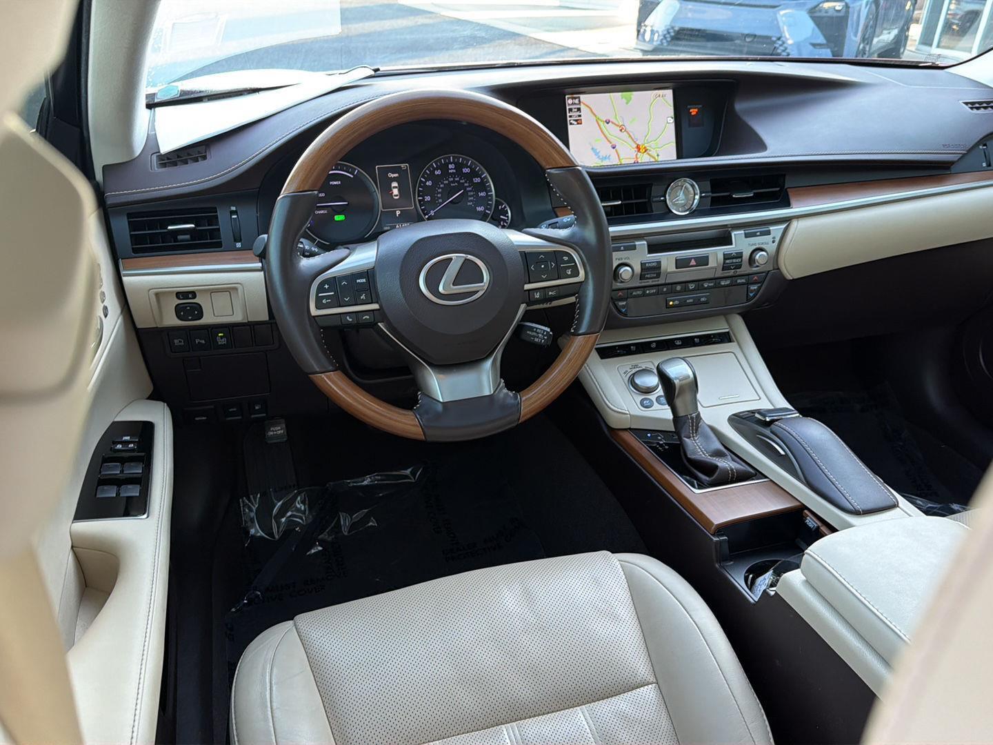 Used 2018 Lexus ES Sedan
