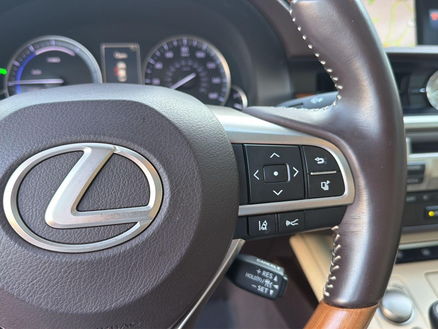 Used 2018 Lexus ES Sedan