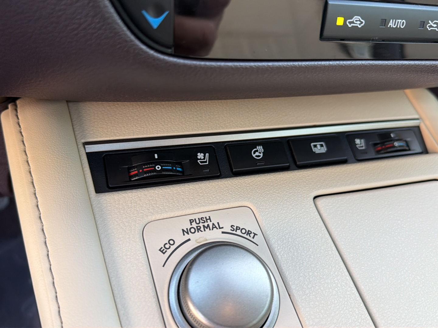 Used 2018 Lexus ES Sedan