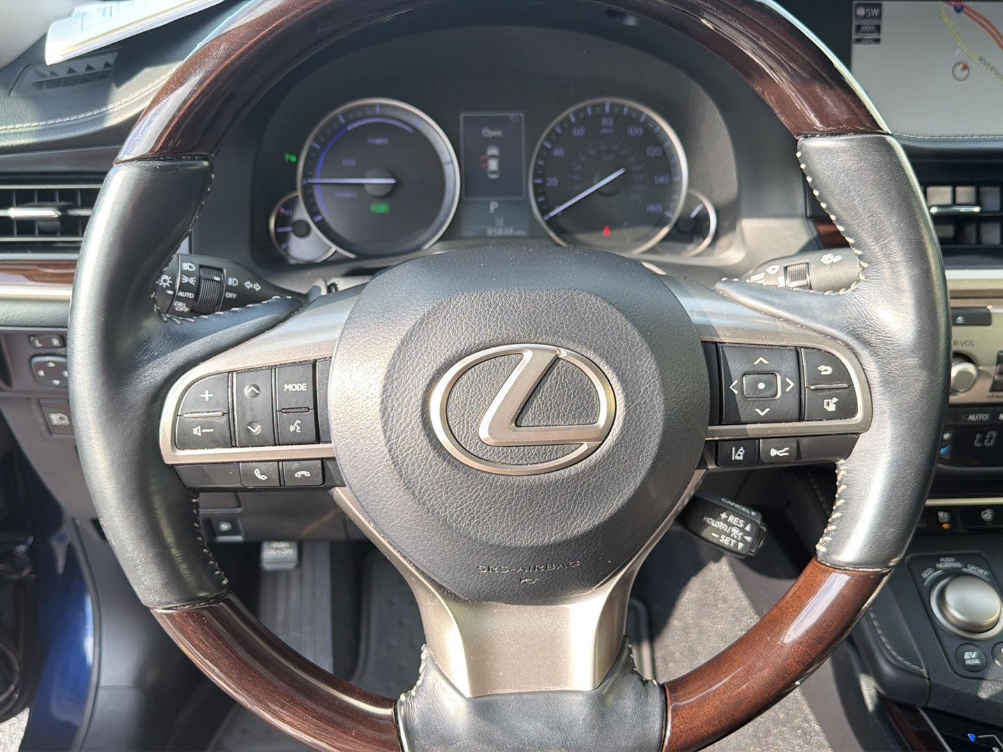 Used 2017 Lexus ES Sedan