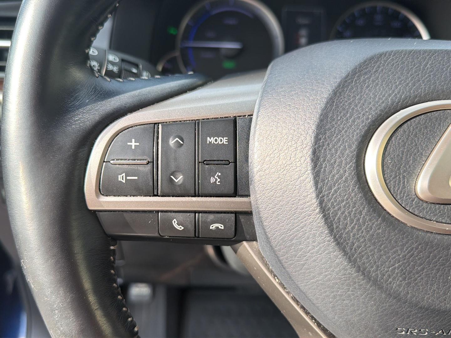Used 2017 Lexus ES Sedan