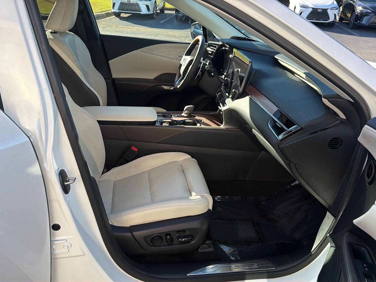 Used 2024 Lexus RX SUV