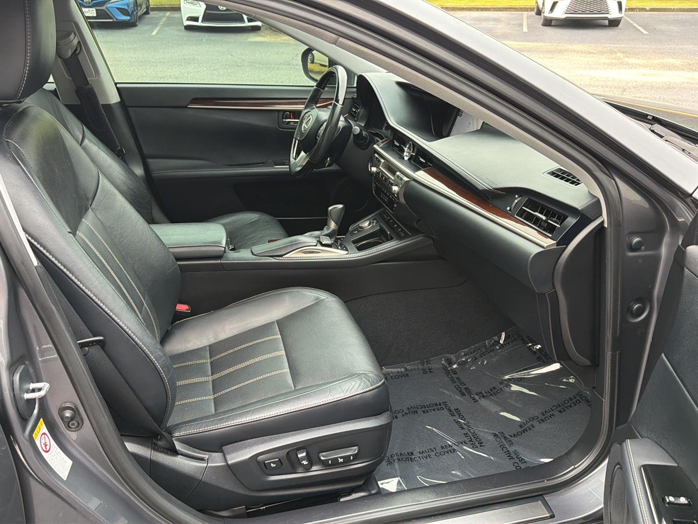 Used 2018 Lexus ES Sedan
