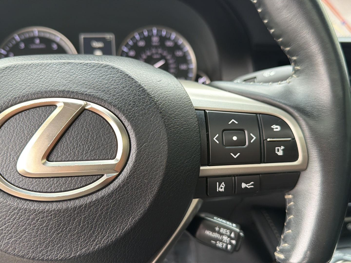 Used 2018 Lexus ES Sedan