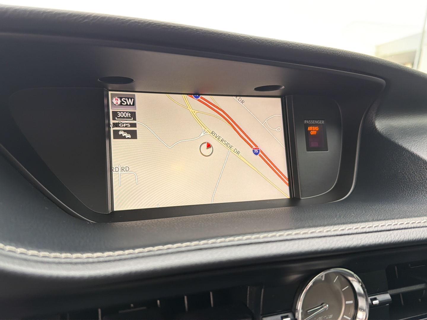 Used 2018 Lexus ES Sedan