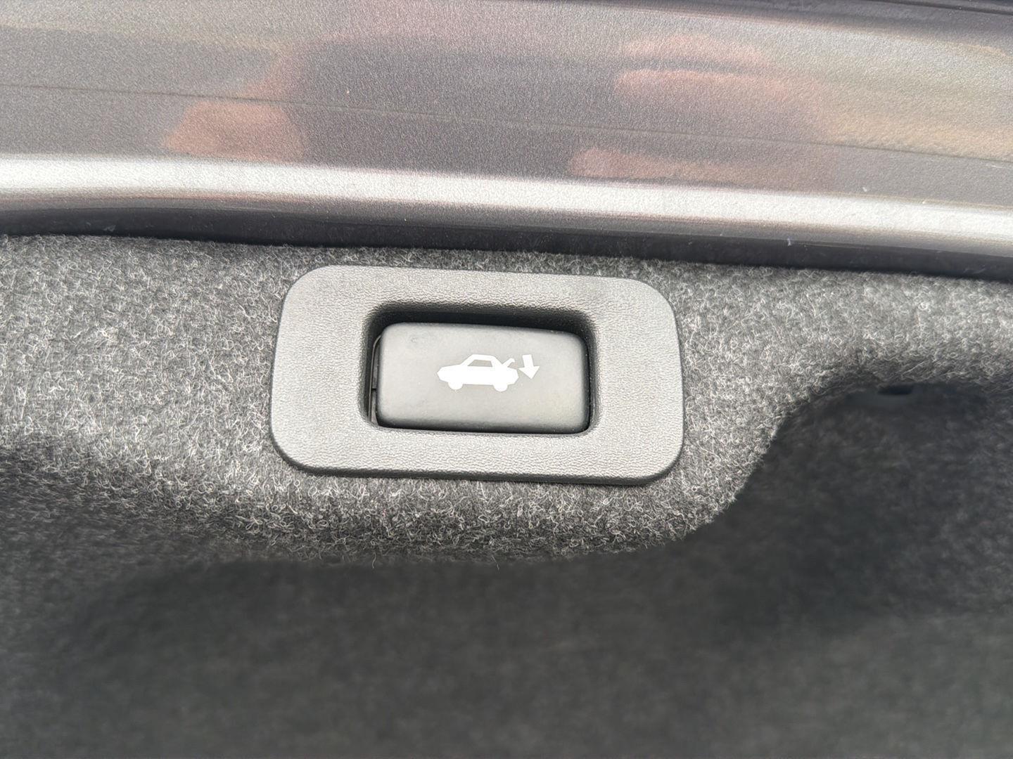 Used 2018 Lexus ES Sedan