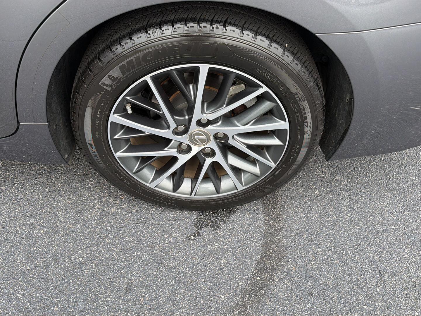Used 2018 Lexus ES Sedan