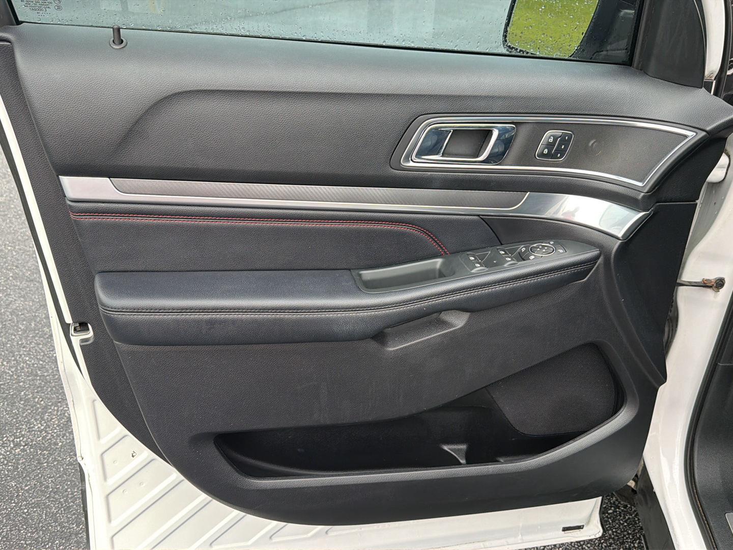 Used 2018 Ford Explorer SUV