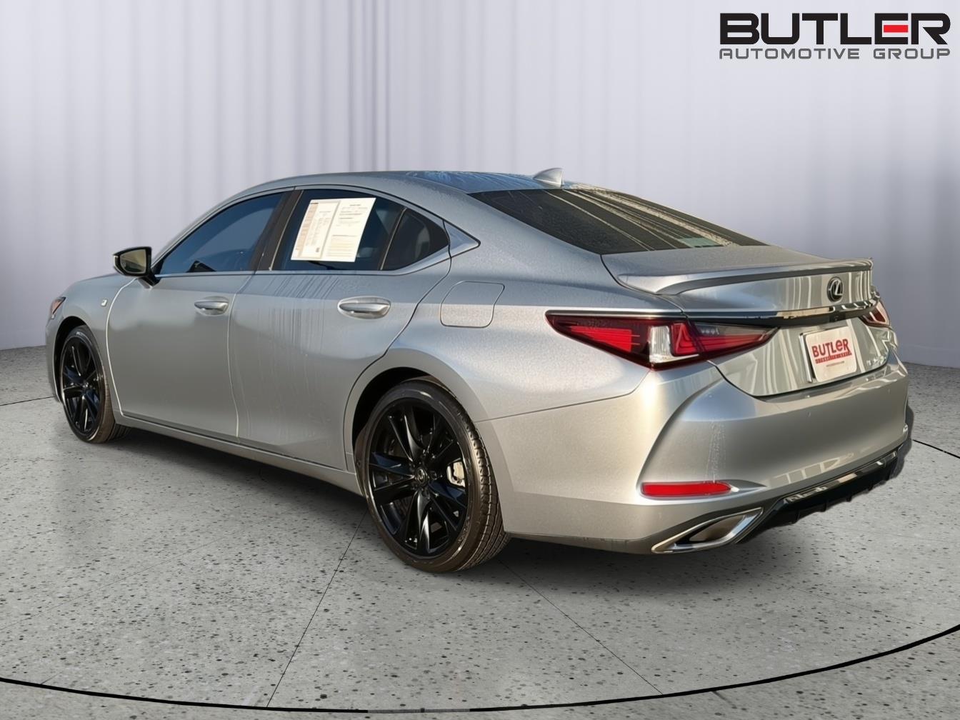 Used 2022 Lexus ES Sedan