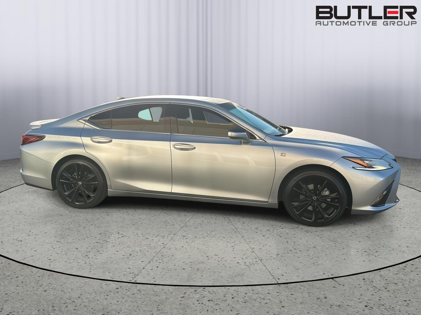 Used 2022 Lexus ES Sedan