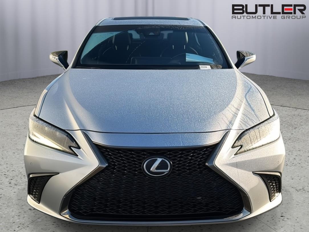 Used 2022 Lexus ES Sedan