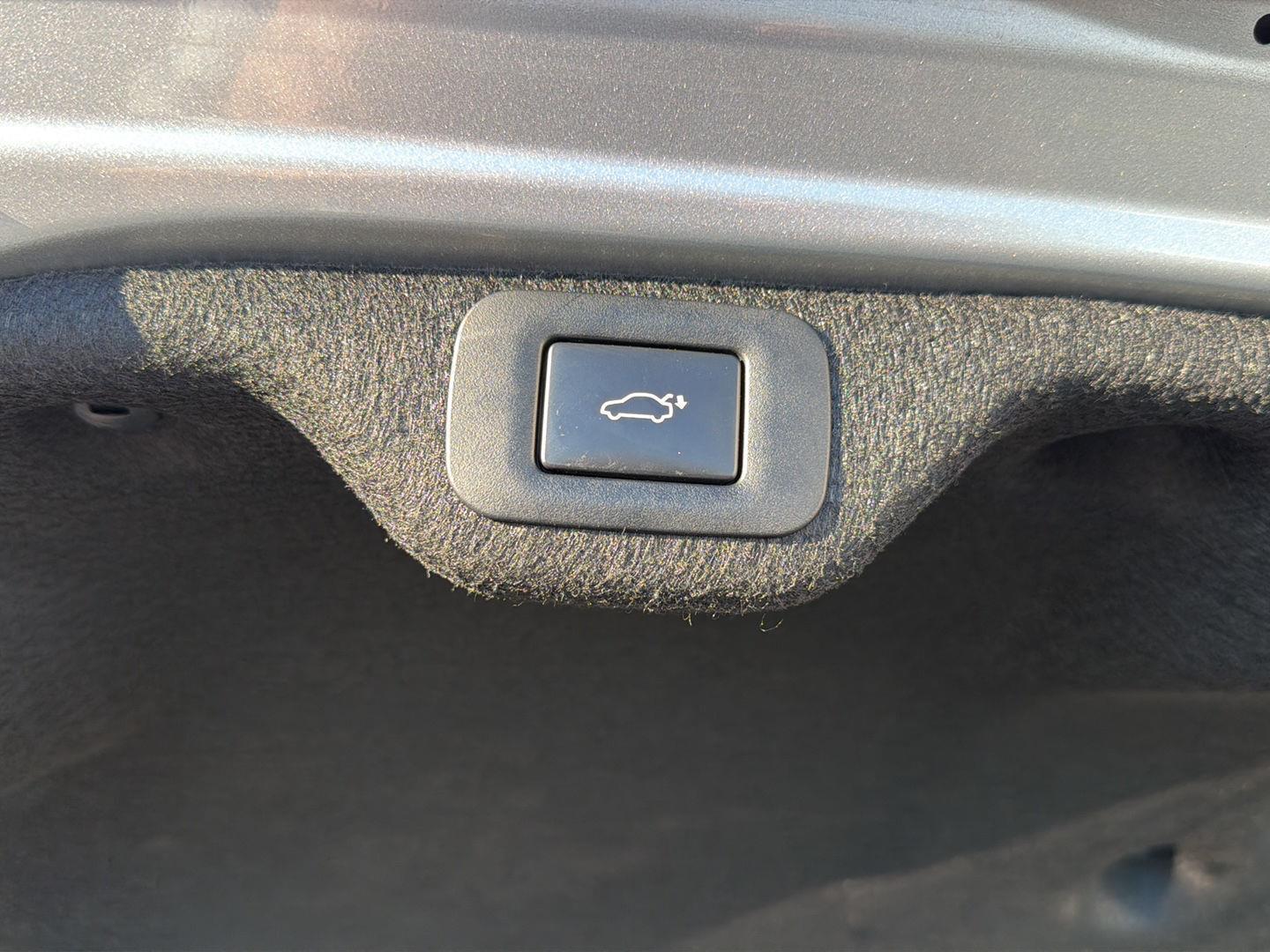 Used 2022 Lexus ES Sedan