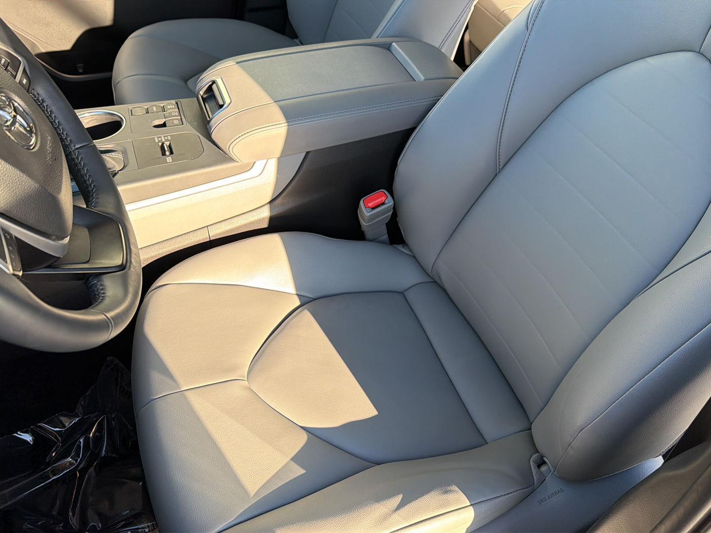 Used 2025 Toyota Highlander SUV