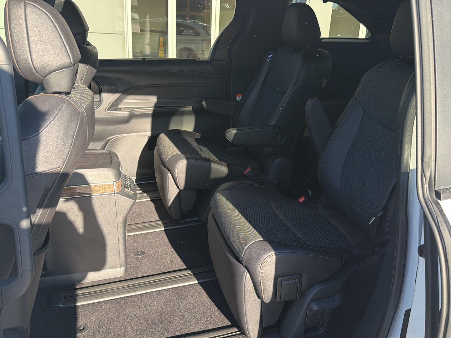 Used 2025 Toyota Sienna Van
