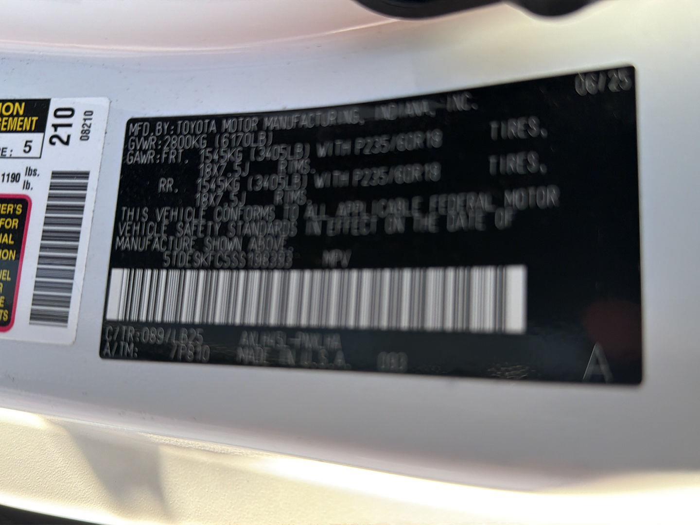 Used 2025 Toyota Sienna Van
