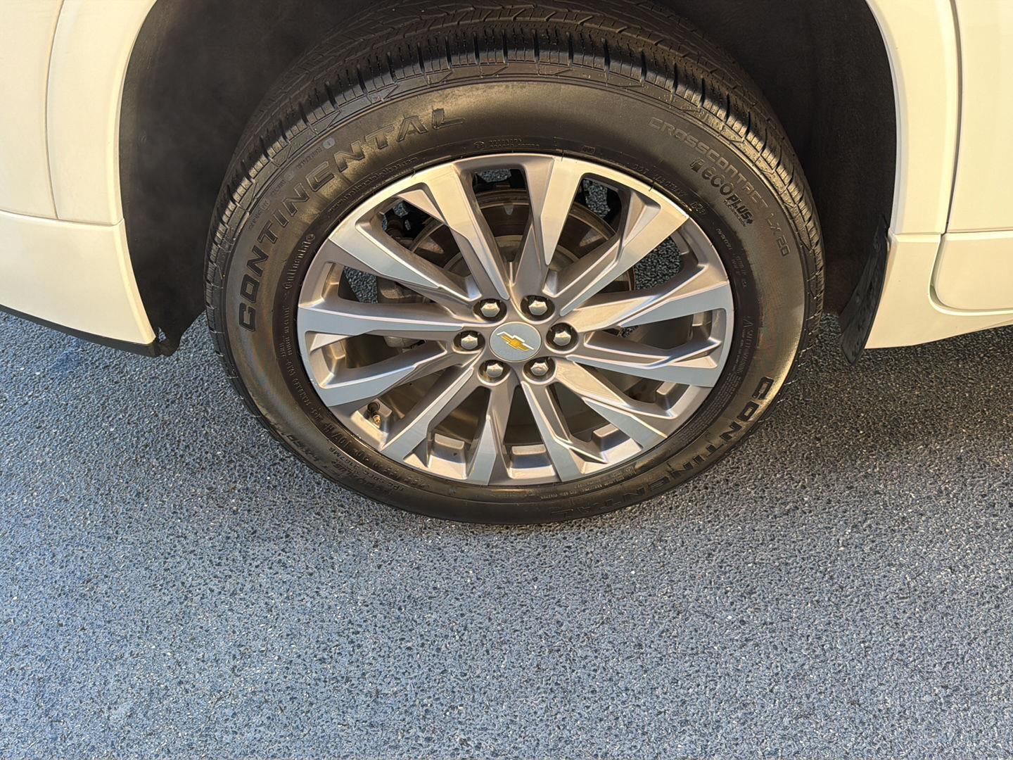 Used 2023 Chevrolet Traverse SUV