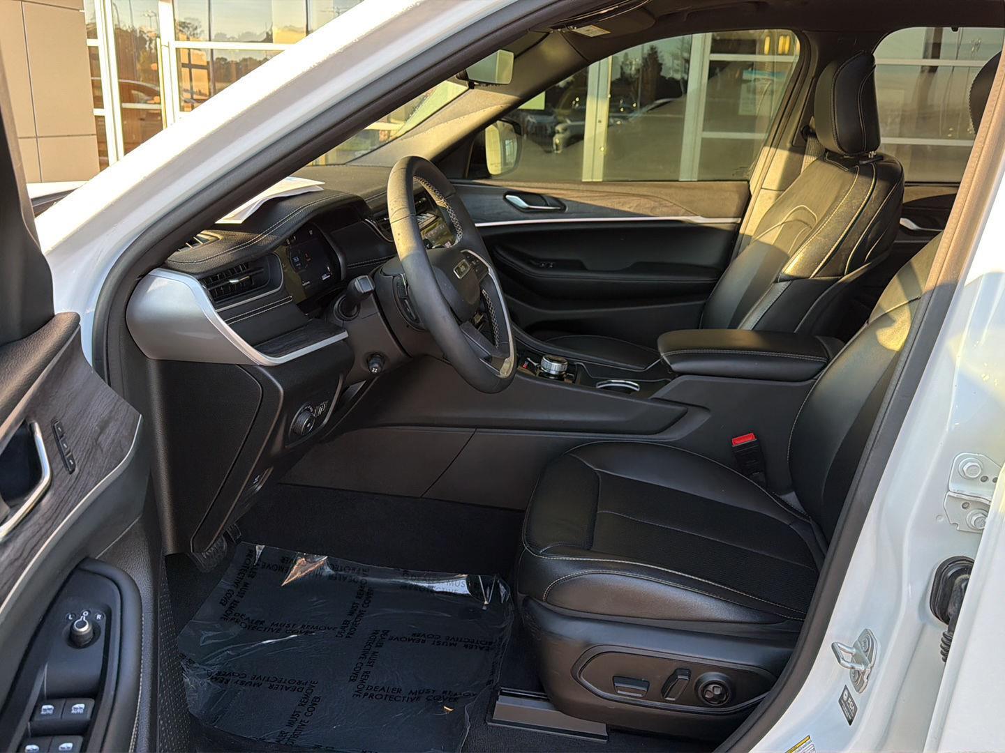 Used 2024 Jeep Grand Cherokee L SUV
