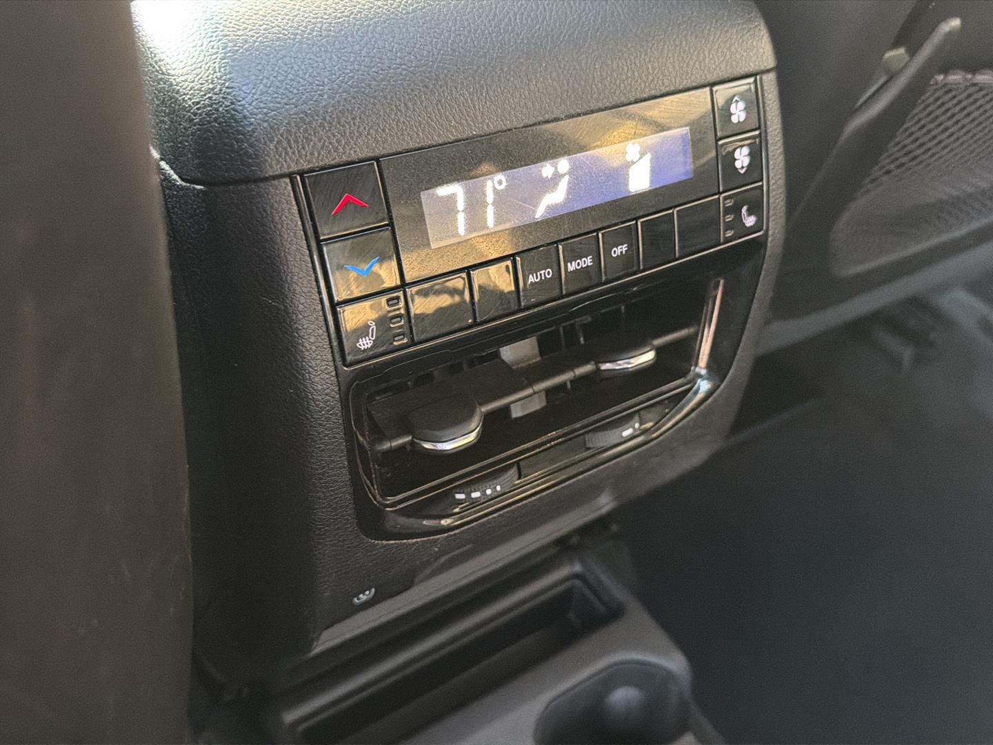 Used 2024 Jeep Grand Cherokee L SUV