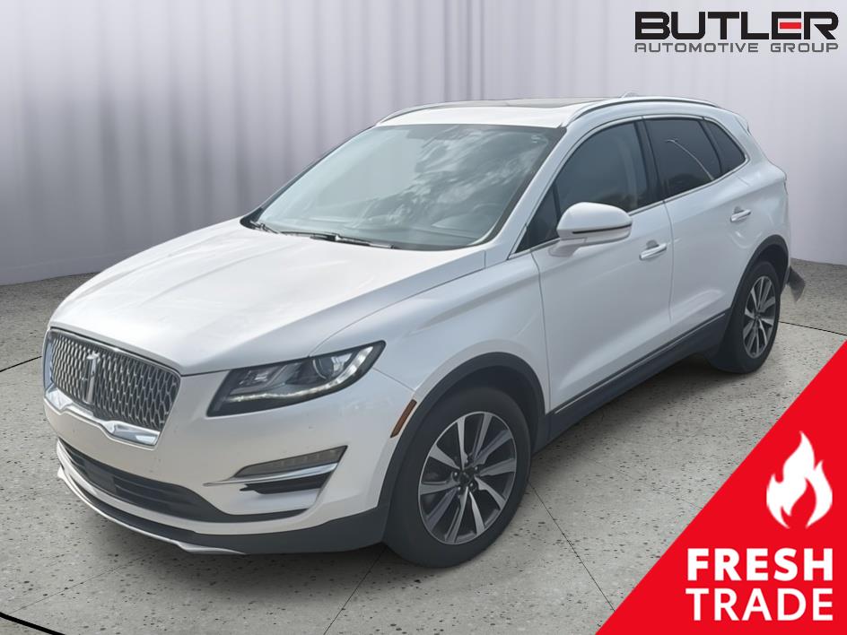White (White Platinum Tri-Coat) 2019 Lincoln MKC SUV / Crossover Front-Wheel Drive 6-Speed Automatic