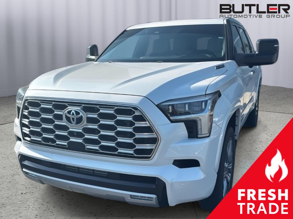 White (Wind Chill Pearl) 2023 Toyota Sequoia SUV / Crossover Four-Wheel Drive Automatic