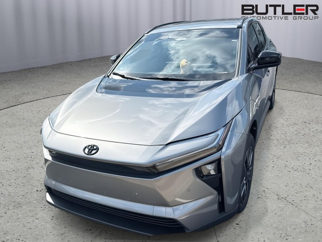 2026 Toyota bZ XLE Plus FWD