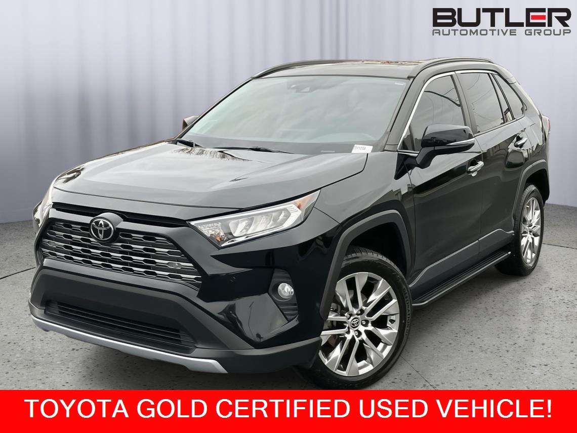2021 Toyota RAV4 Limited's photo
