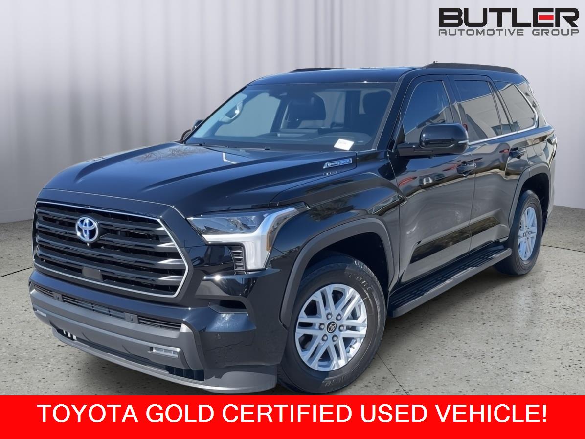 Midnight Black Metallic 2024 Toyota Sequoia SR5 RWD SUV / Crossover 4X2 Automatic