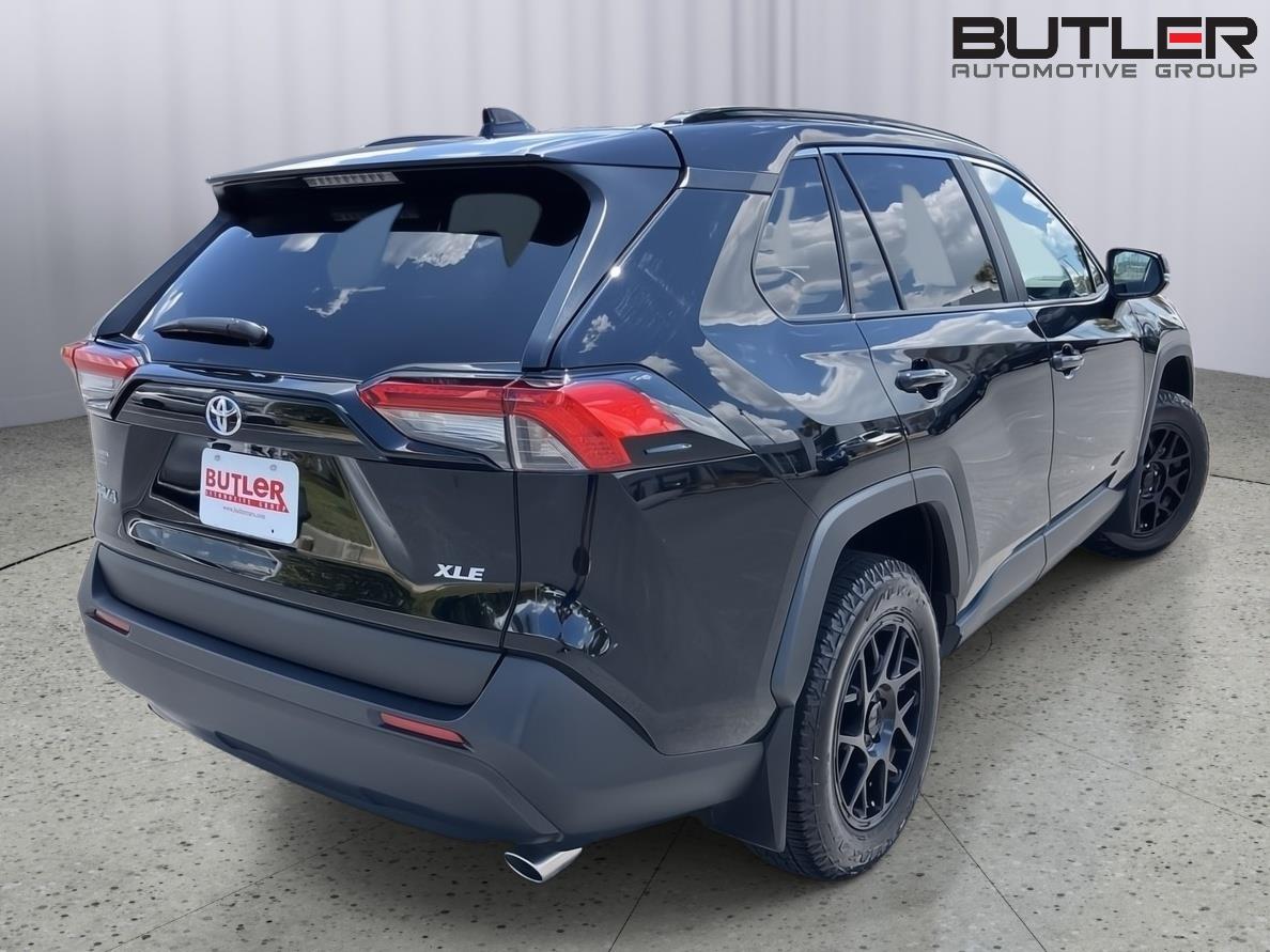 Used 2025 Toyota RAV4 SUV