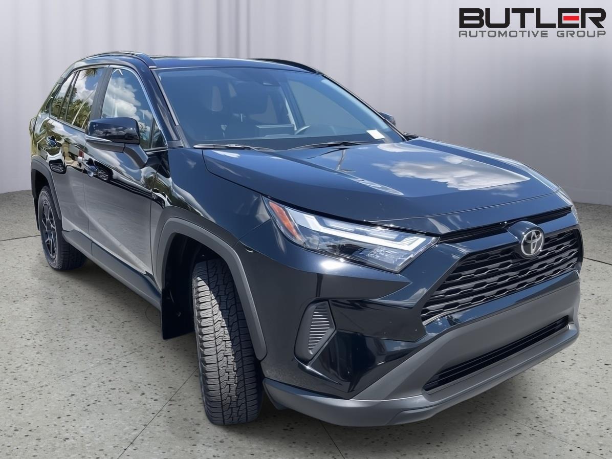 Used 2025 Toyota RAV4 SUV