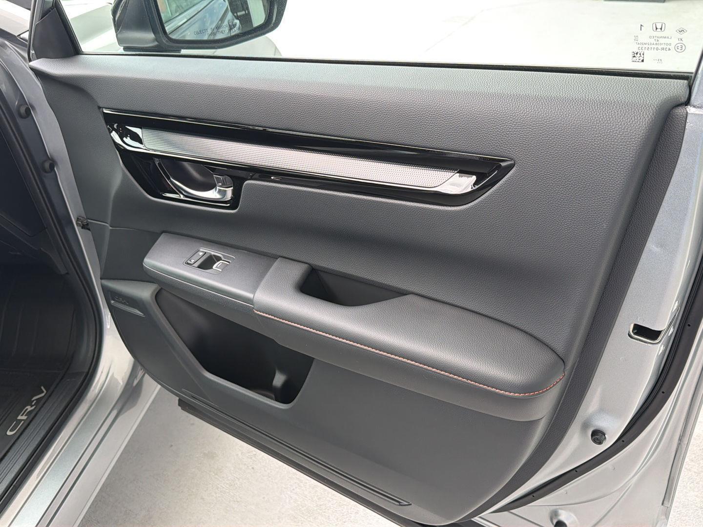 Used 2024 Honda CR-V Hybrid Sedan