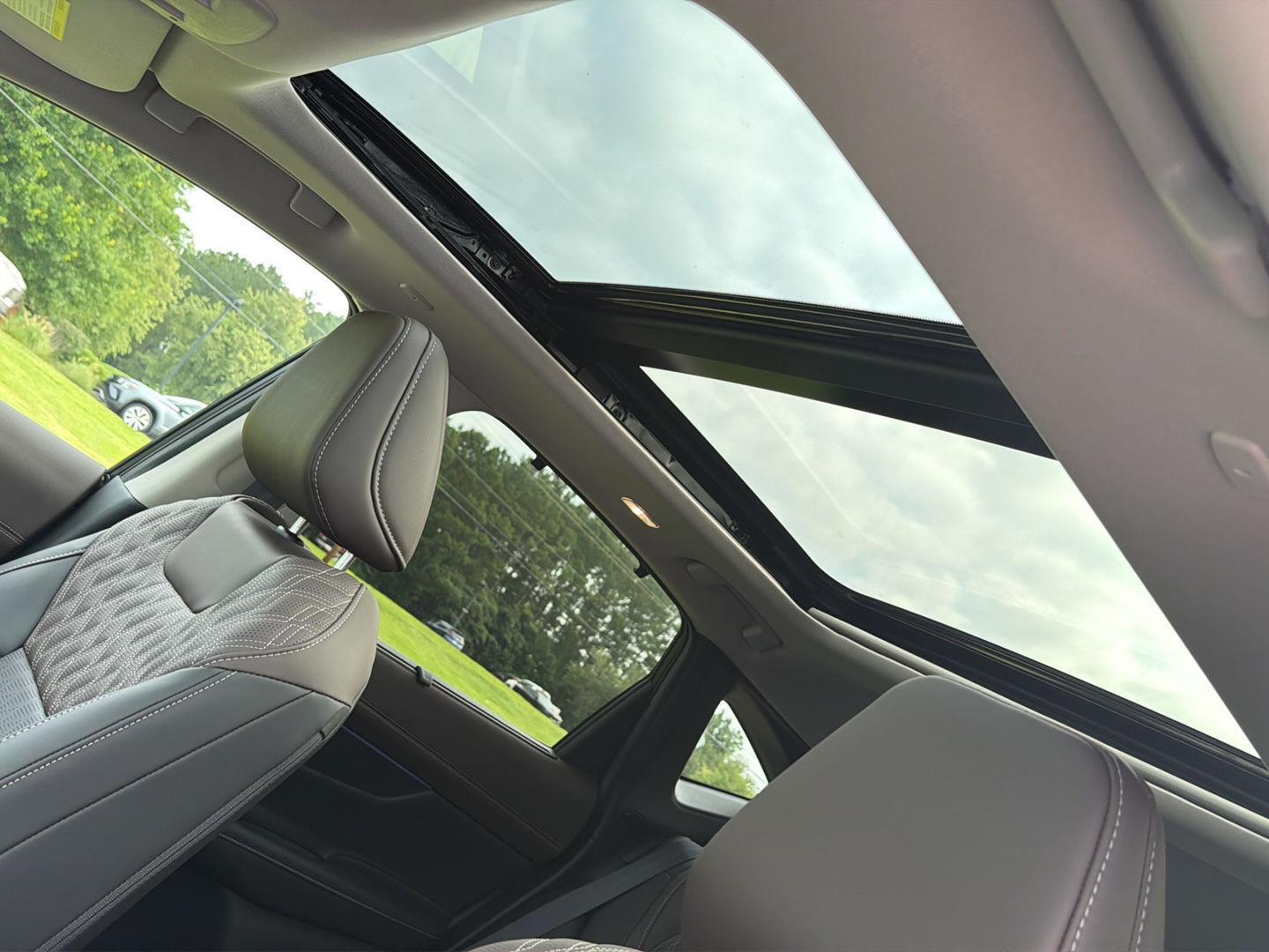 Used 2025 Nissan Murano SUV