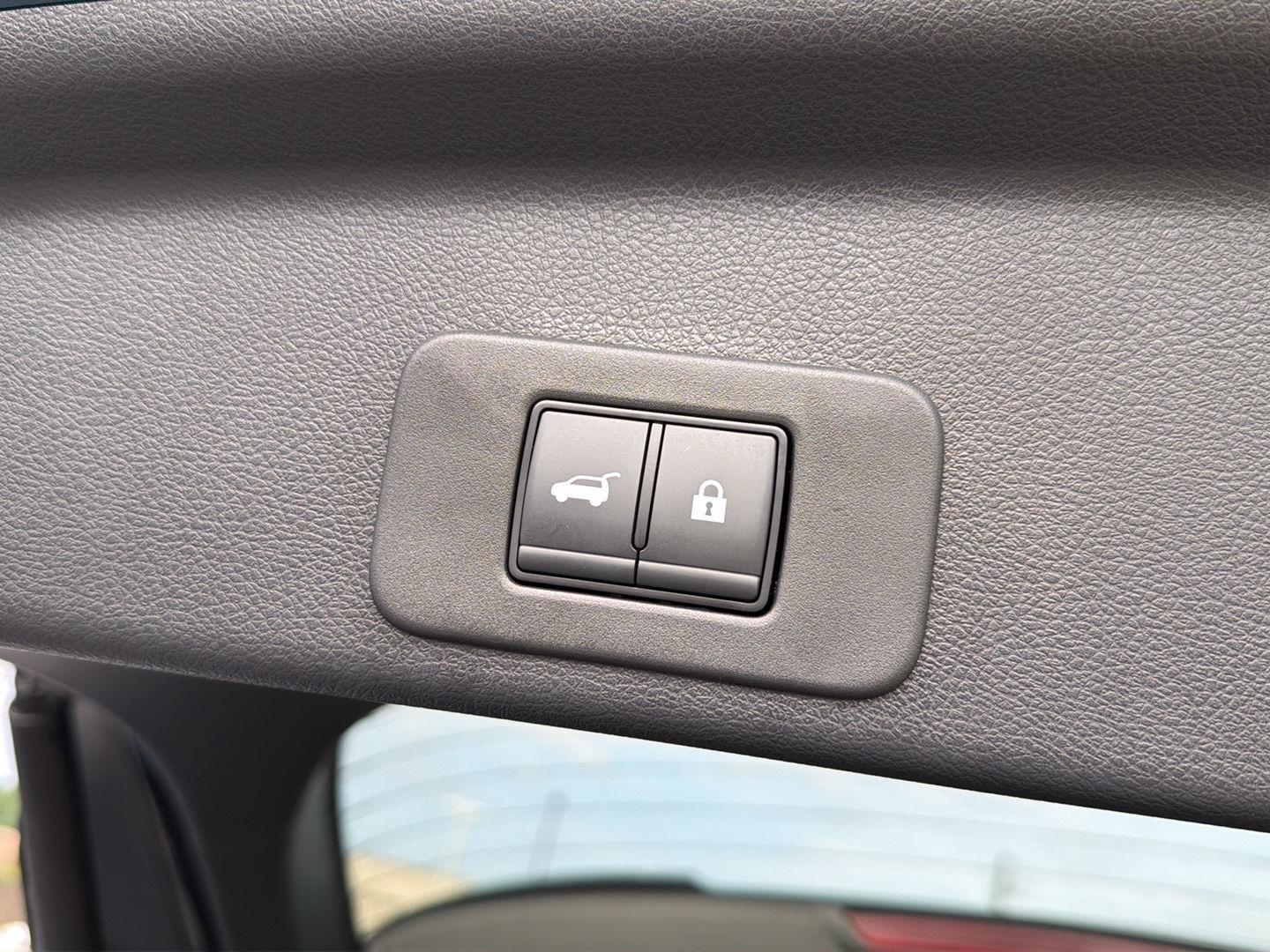 Used 2025 Nissan Murano SUV