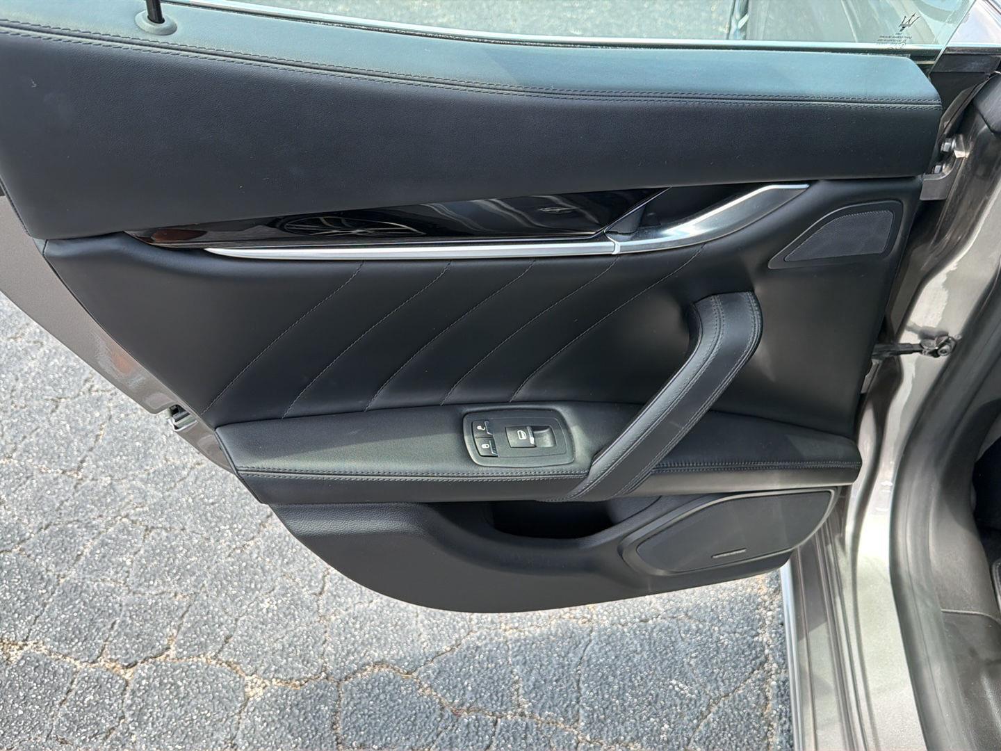 Used 2019 Maserati Ghibli Sedan