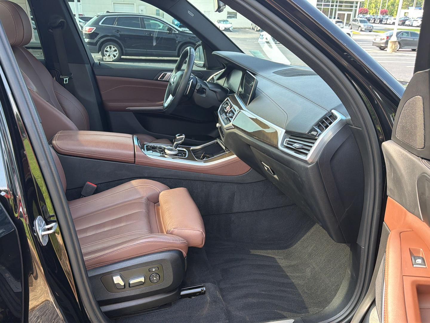 Used 2022 BMW X5 Sedan