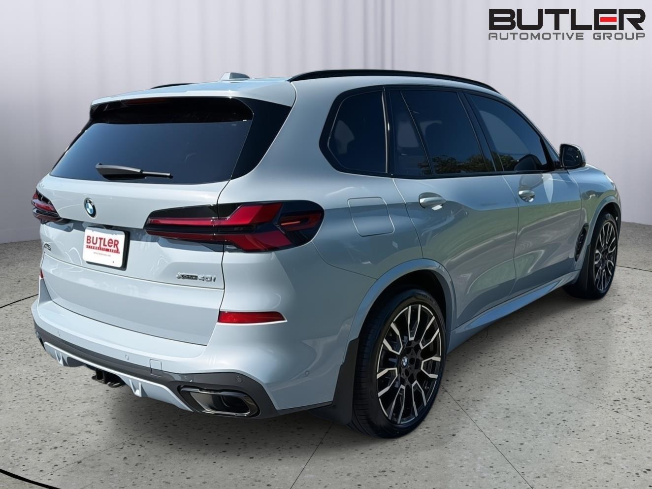 Used 2024 BMW X5 Sedan