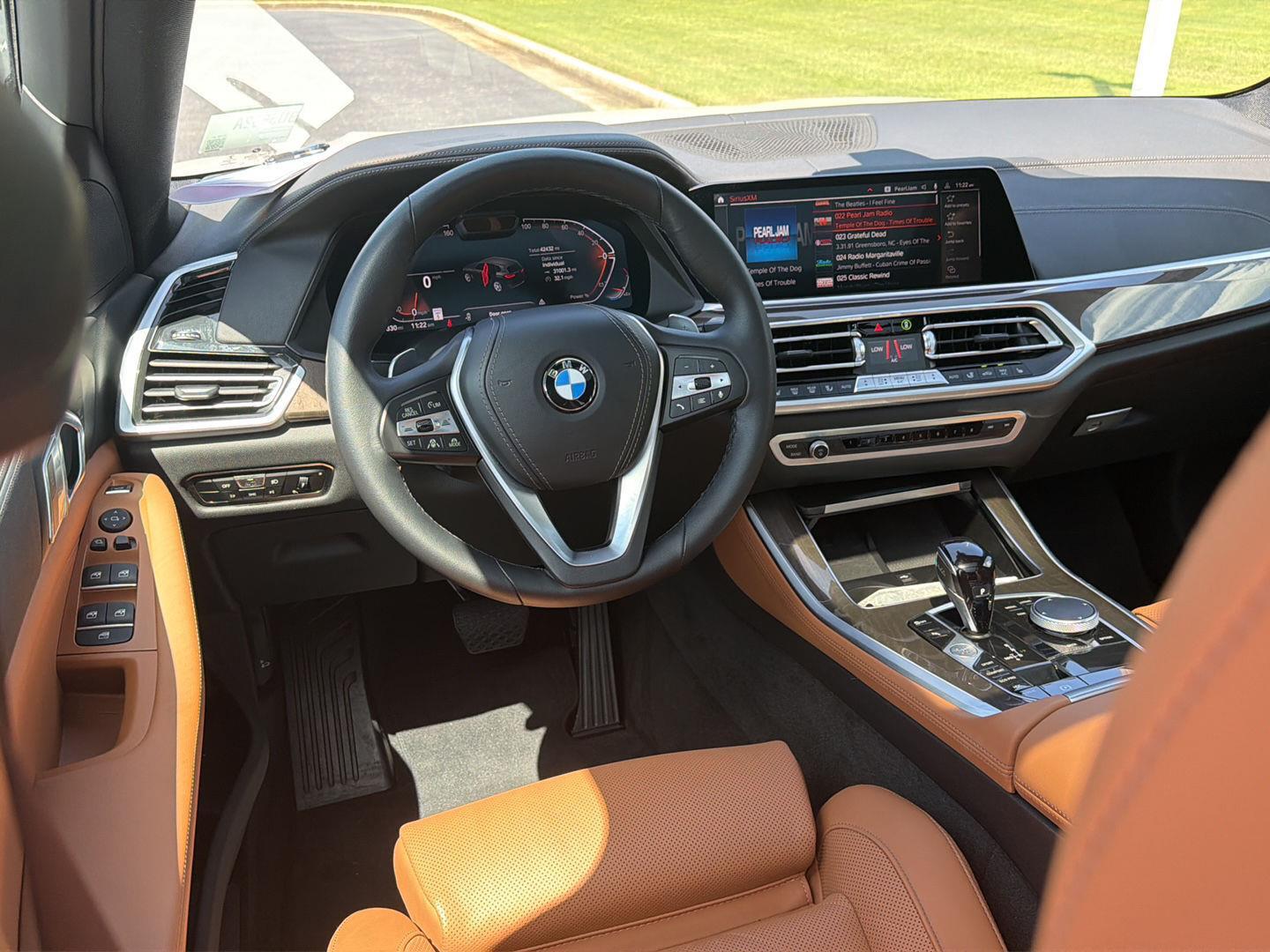 Used 2023 BMW X5 Sedan