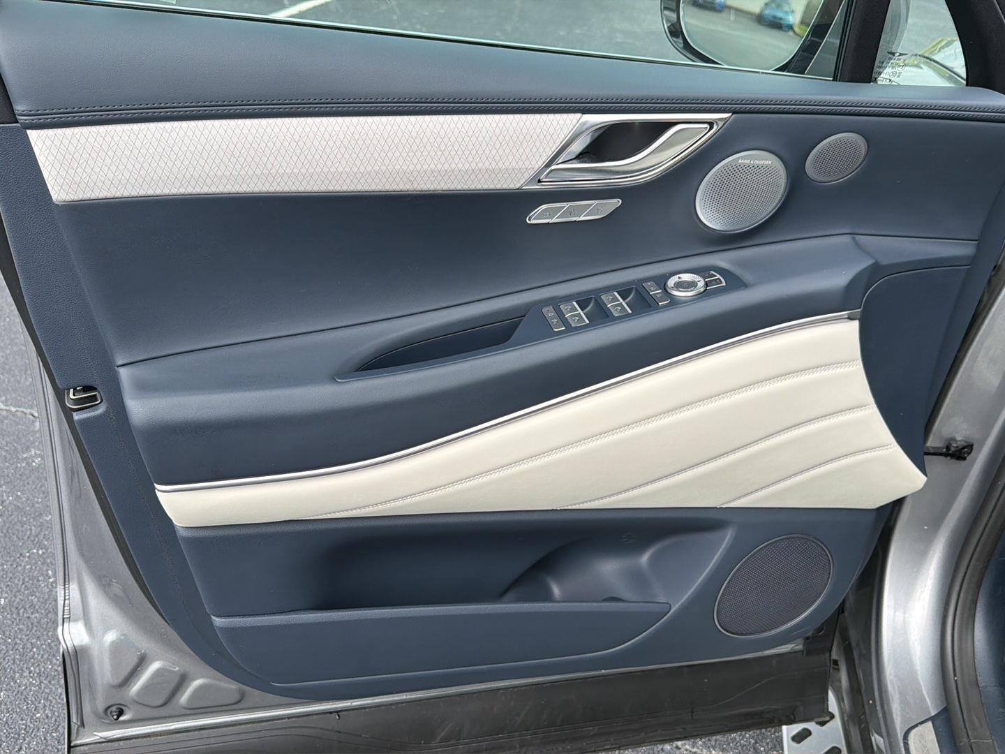Used 2025 Genesis GV80 SUV