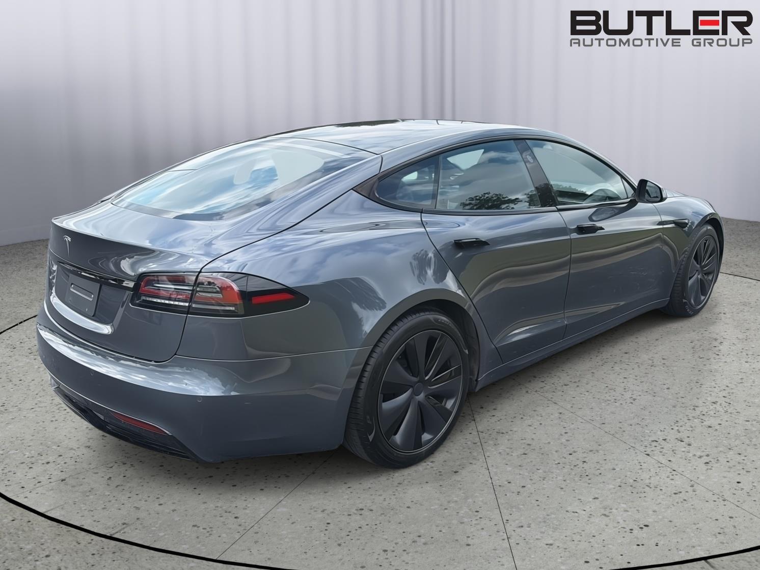 Used 2023 Tesla Model S Hatchback