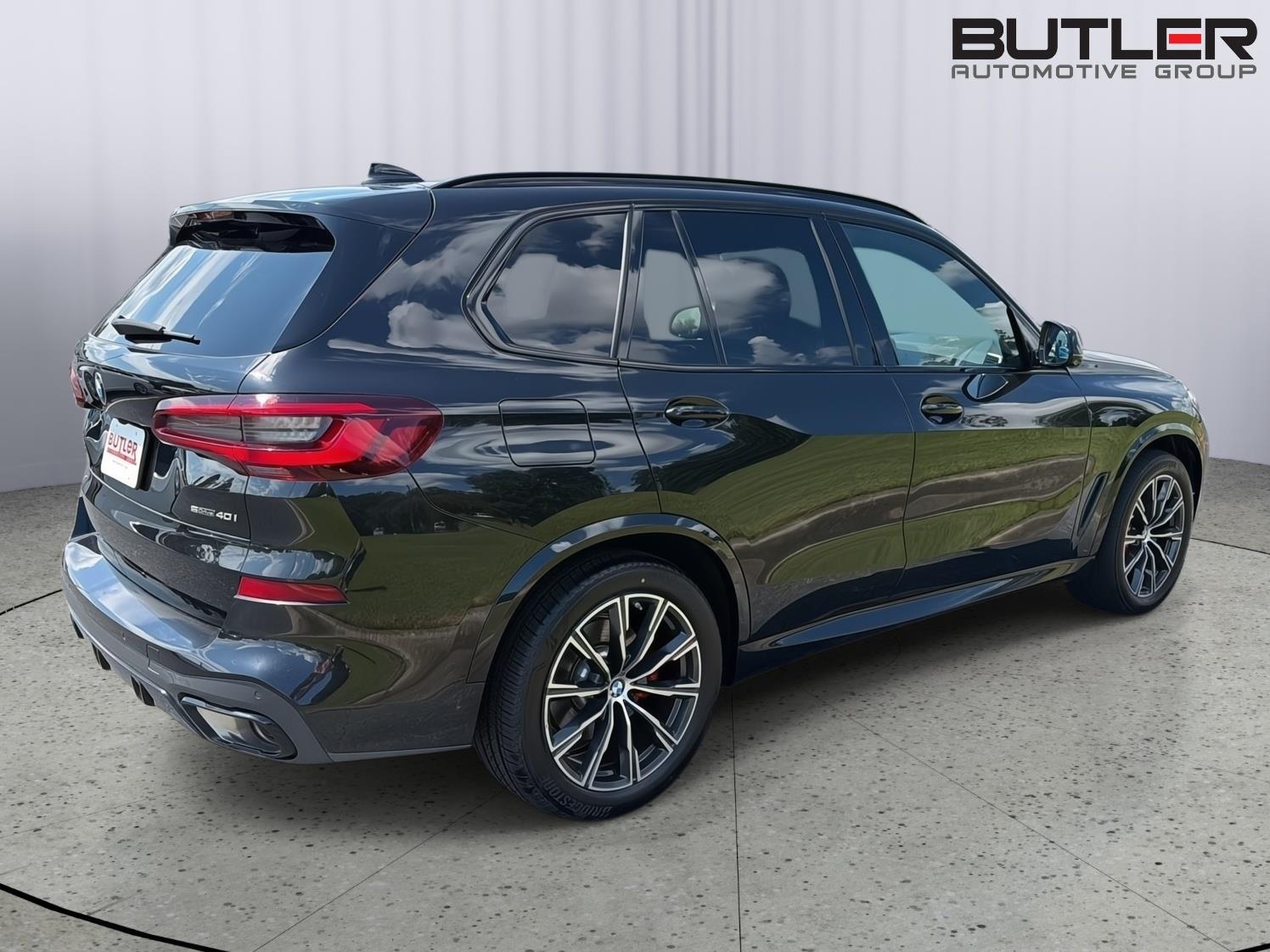 Used 2023 BMW X5 Sedan