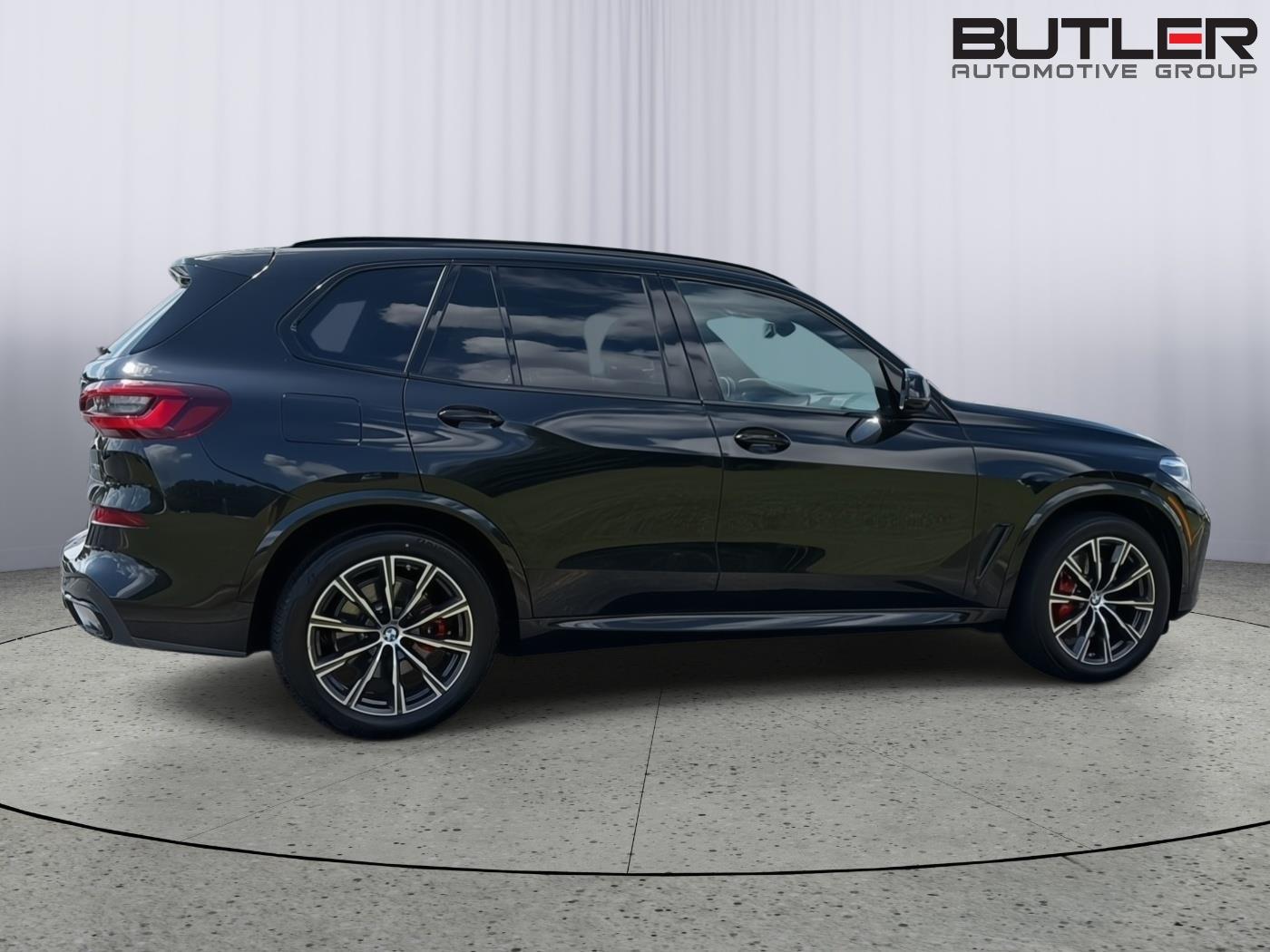 Used 2023 BMW X5 Sedan