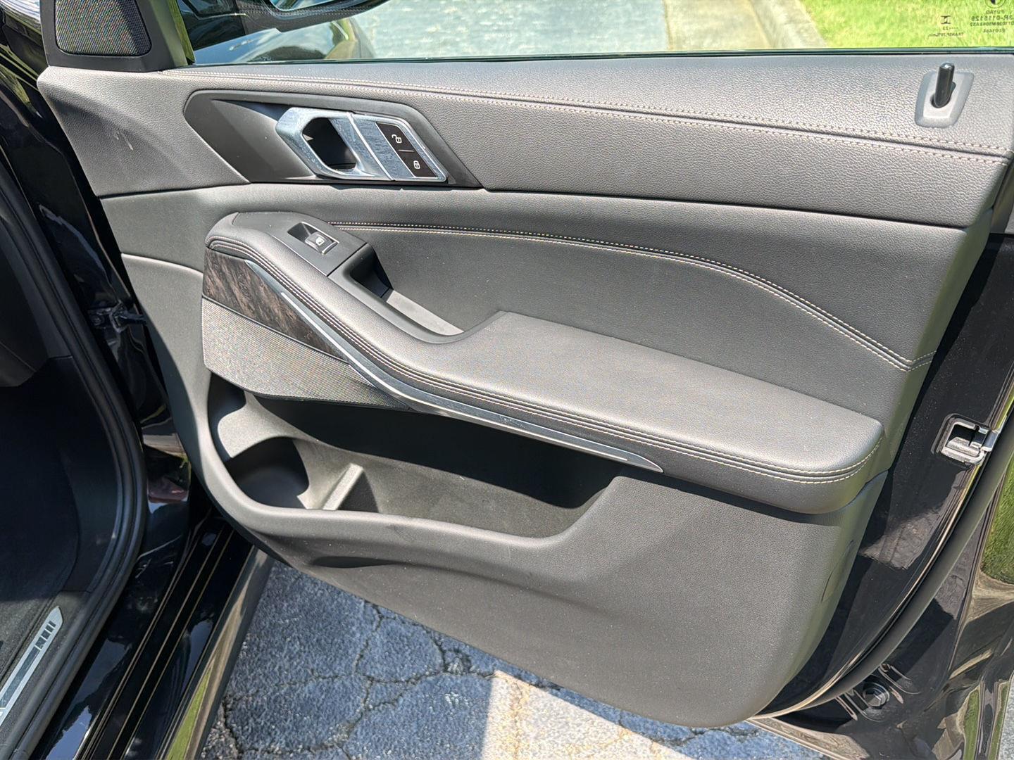 Used 2023 BMW X5 Sedan